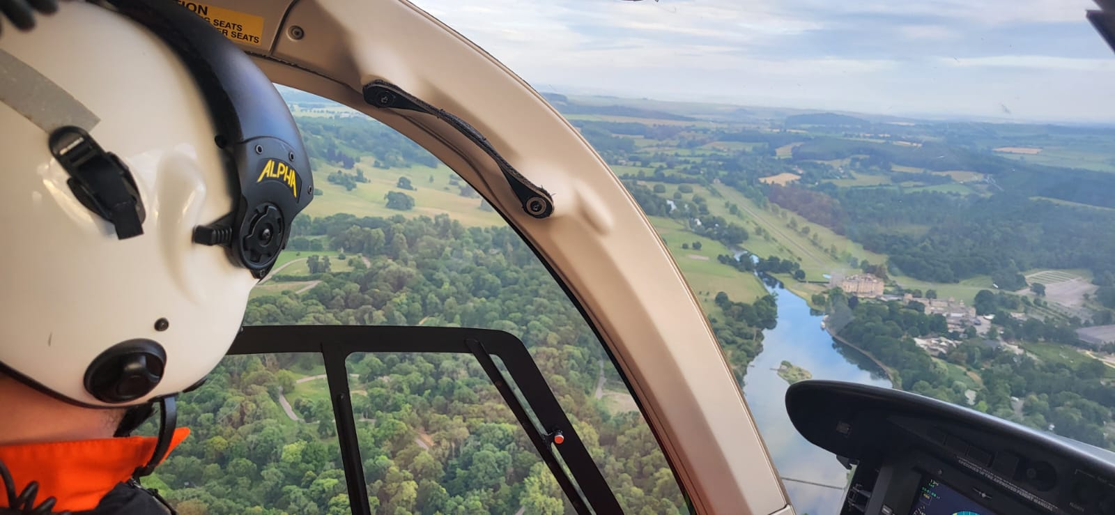 Aerial image of Longleat House and Safari Park